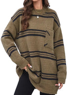 Sweter Damski z Wysokim Dekoltem i Kieszenią